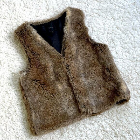 Talula Fsux Fur Open Style Vest - Picture 1 of 5